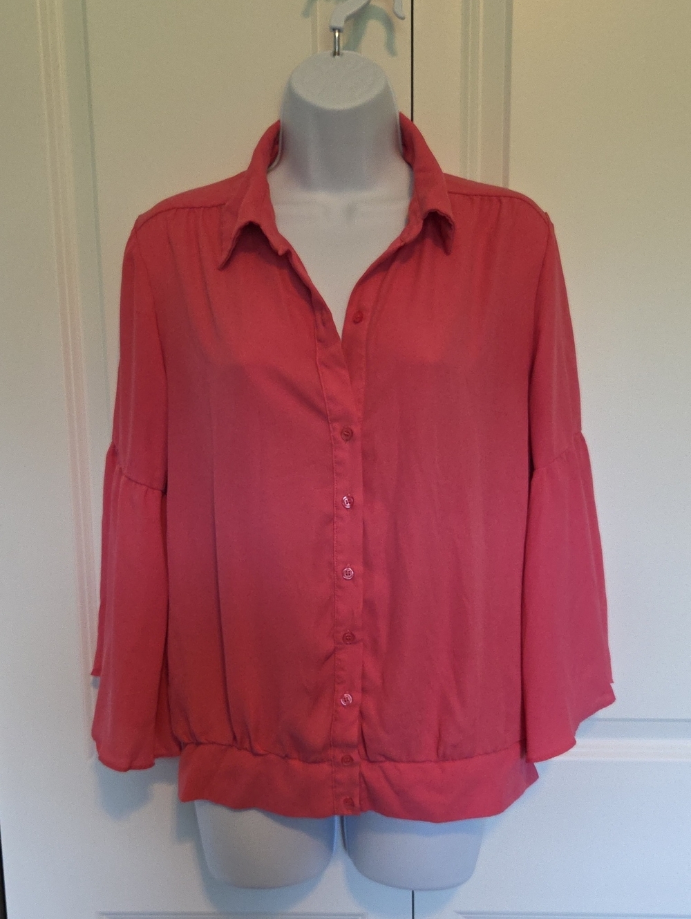 New York & Company Medium Pink Button-Down Blouse with Flared Sleeves
